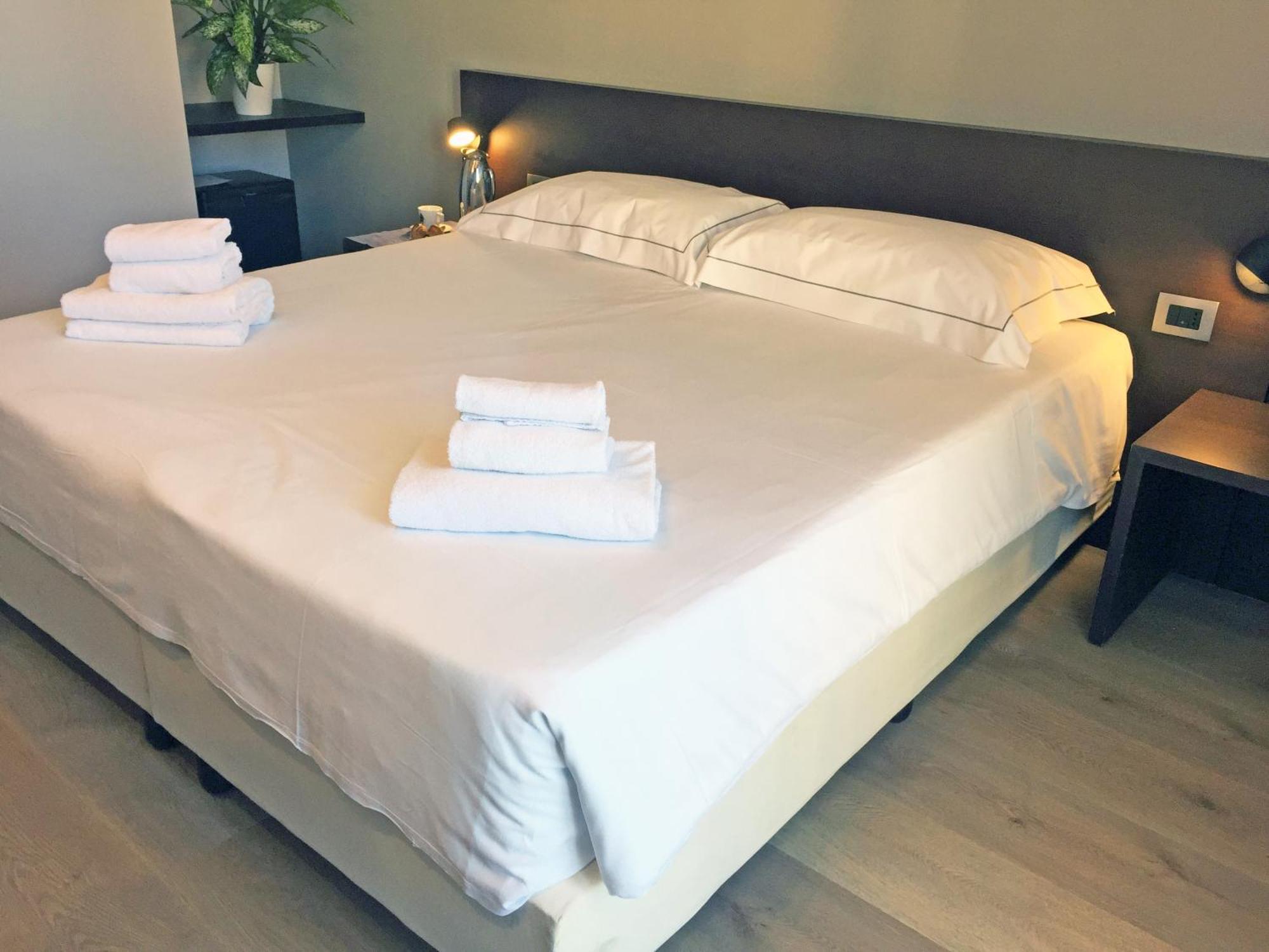 Hotel Corallo อิมเปรีอา ห้อง รูปภาพ